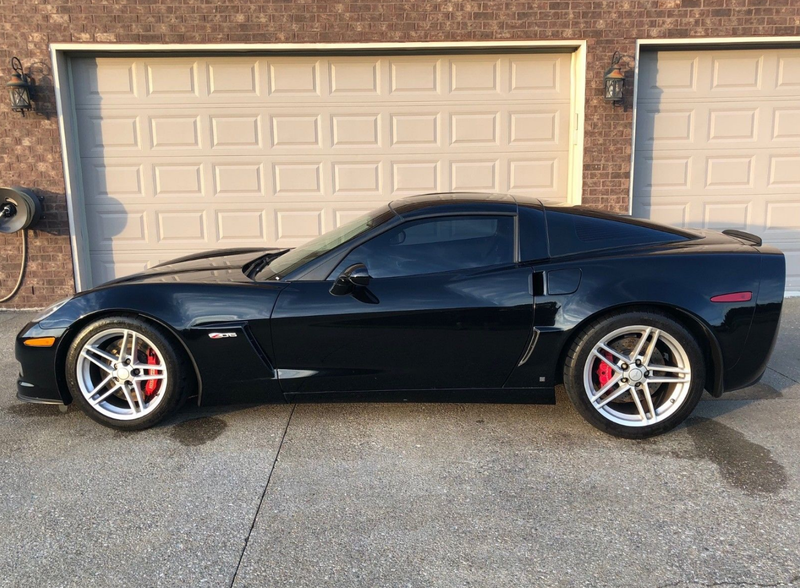 Illustration for article titled Some Mad Genius Gave a Corvette Z06 a Flat-Plane Crank V8 and It Sounds Incredible